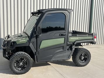 Main image John Deere XUV 835R